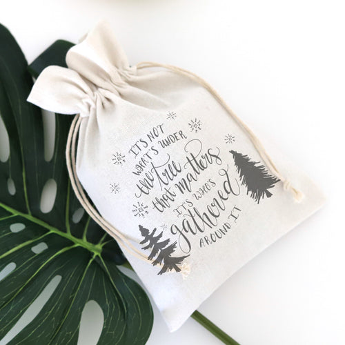 UNDER THE TREE - SMALL GIFT BAG