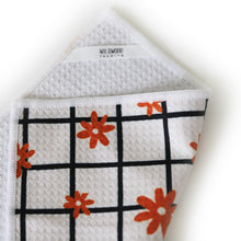 Load image into Gallery viewer, DAISY MICROFIBER - DISH CLOTH