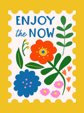 Load image into Gallery viewer, ALL ABOUT FLOWERS MICROFIBER - HAND TOWEL