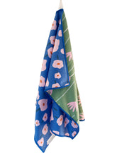 Load image into Gallery viewer, QUIET BLOOM MICROFIBER - HAND TOWEL
