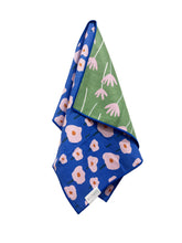 Load image into Gallery viewer, QUIET BLOOM MICROFIBER - HAND TOWEL