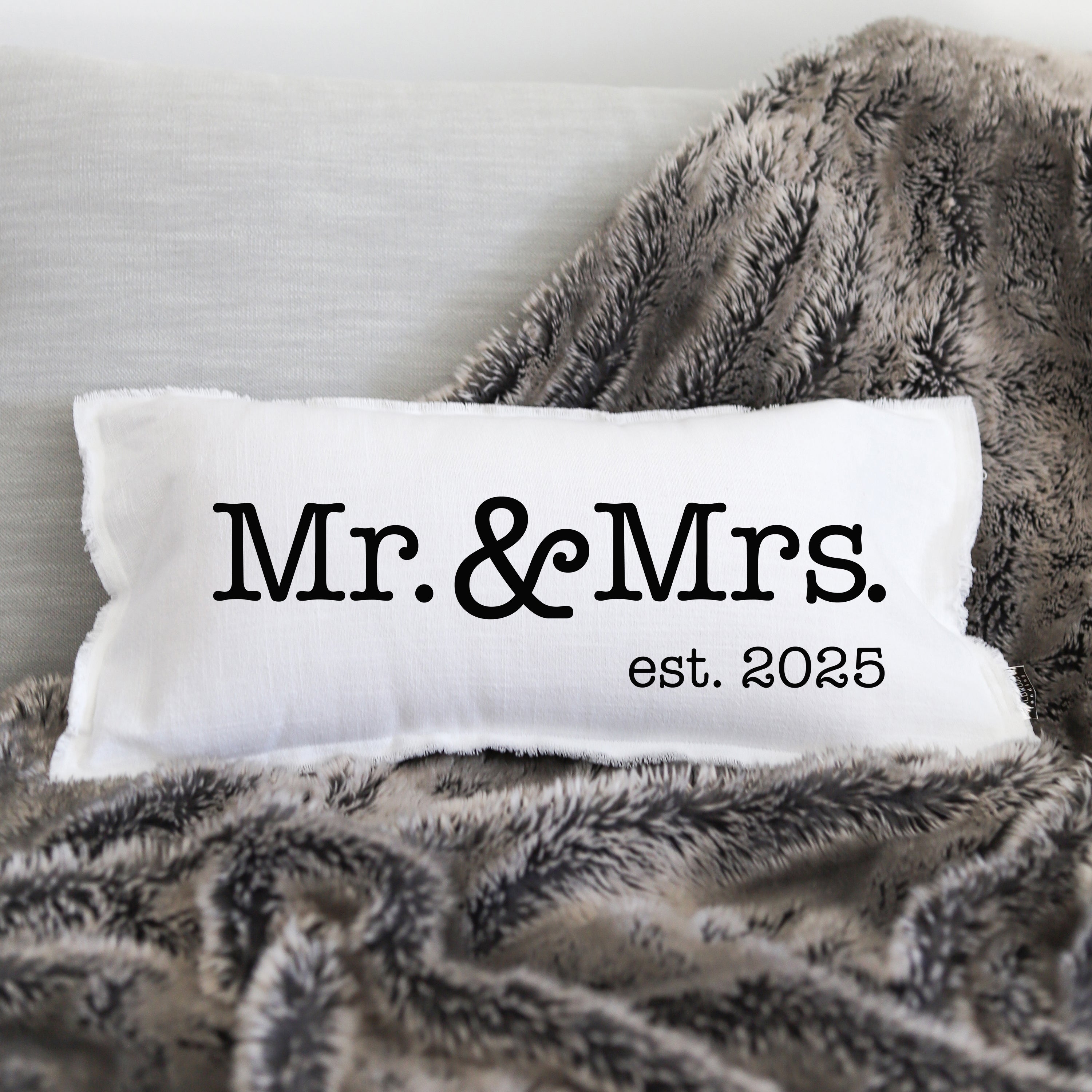 mr and mrs pillow set