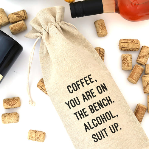 COFFEE ON THE BENCH WINE BAG